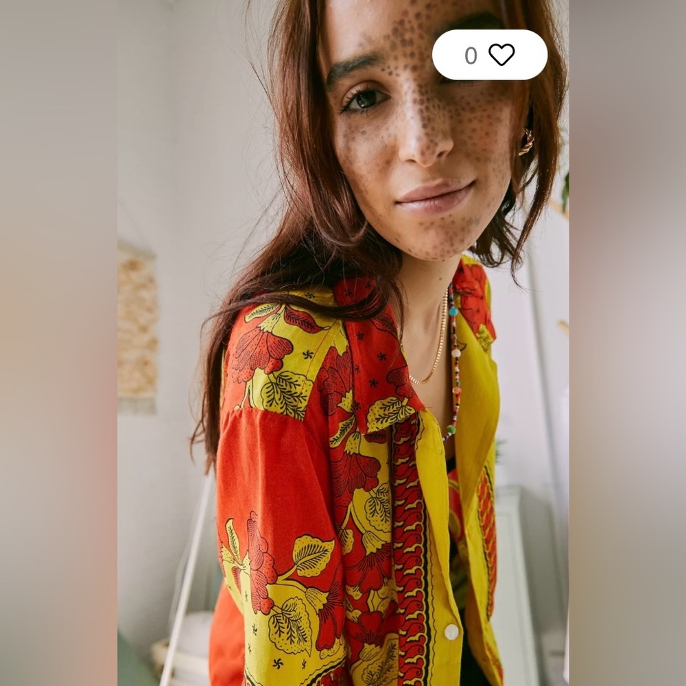 Urban Outfitters Hayden Scarf Print Button-Through Shirt - Picture 4 of 7